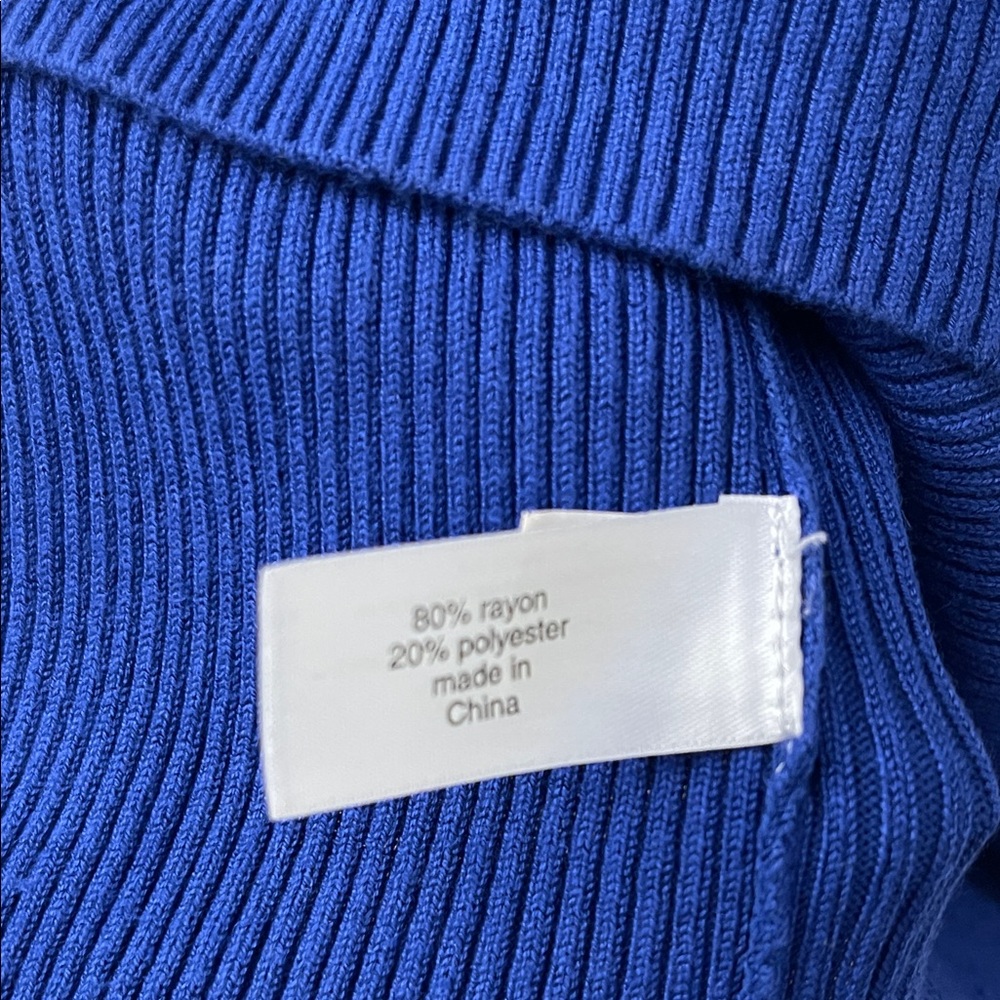 Elegant Blue Turtleneck Dress - Picture 5 of 5